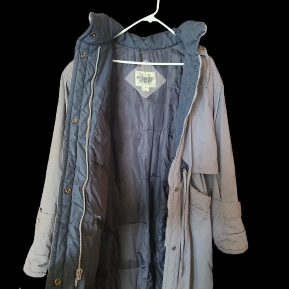 *MULBERRY STREET DOWN FILL COAT with removable hood - Picture 2 of 6